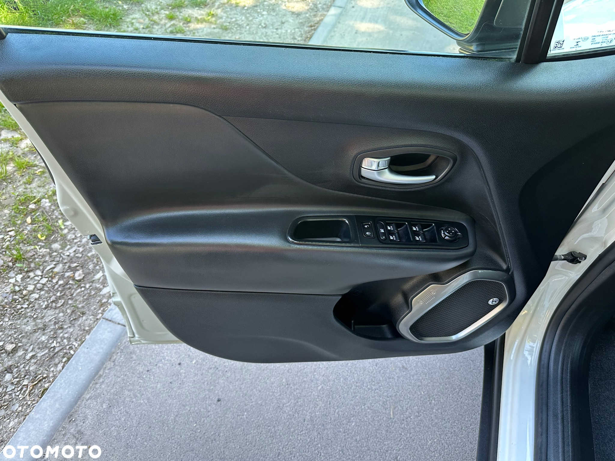 Jeep Renegade 1.3 GSE T4 Turbo Limited 4x4 S&S - 16