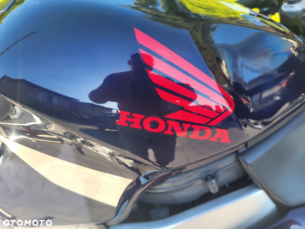 Honda CBR - 12
