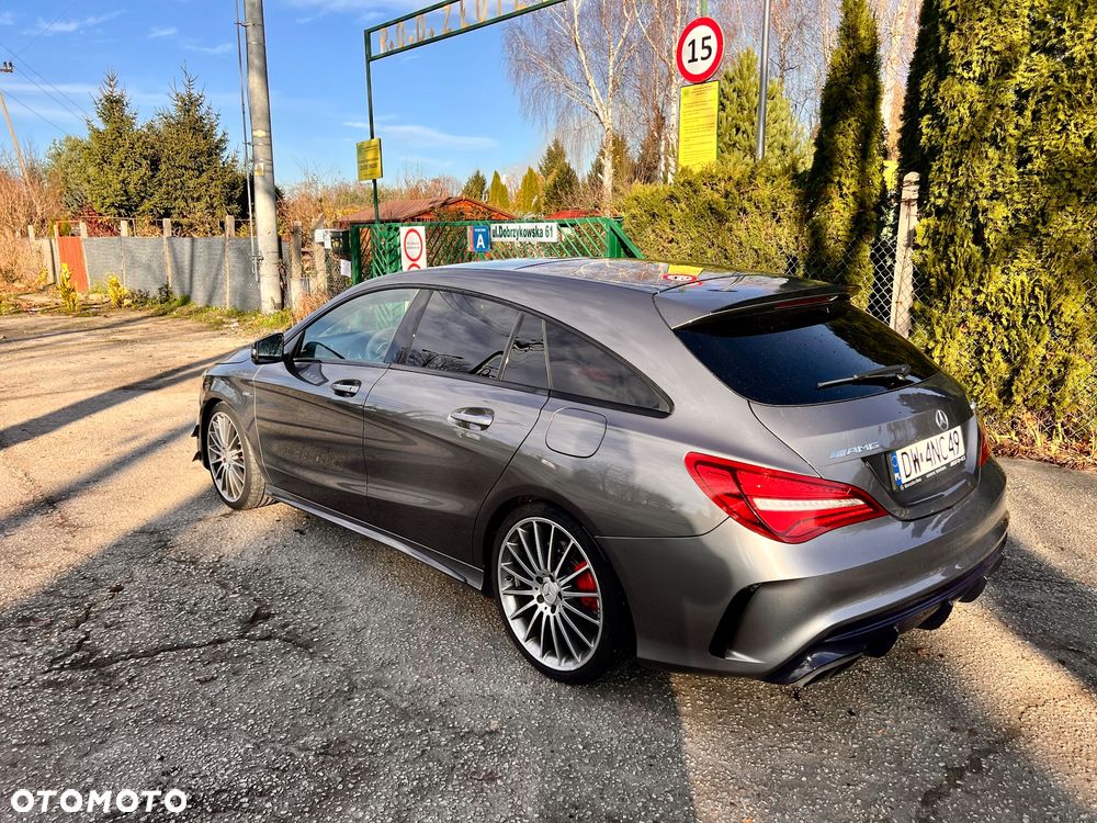 Mercedes-Benz CLA - 13