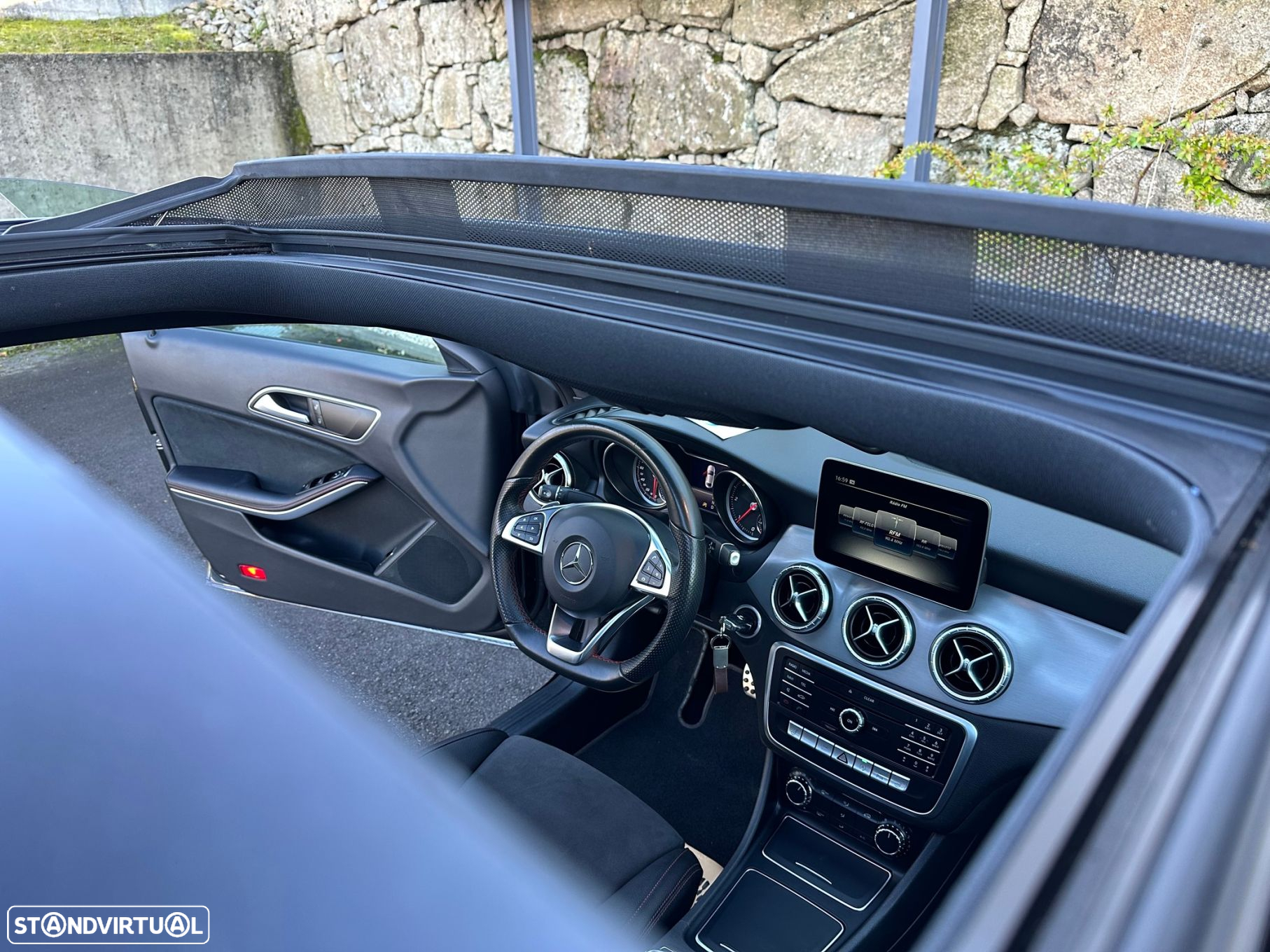 Mercedes-Benz CLA 180 - 31