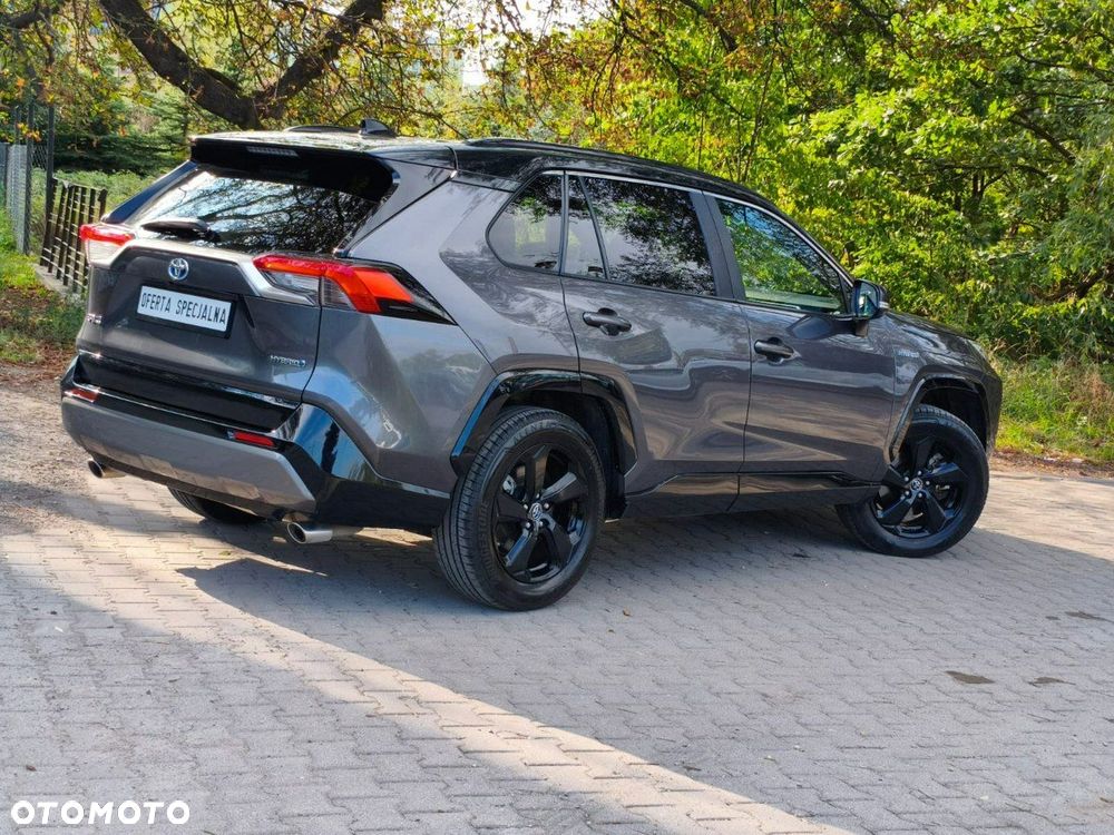 Toyota RAV4 - 11