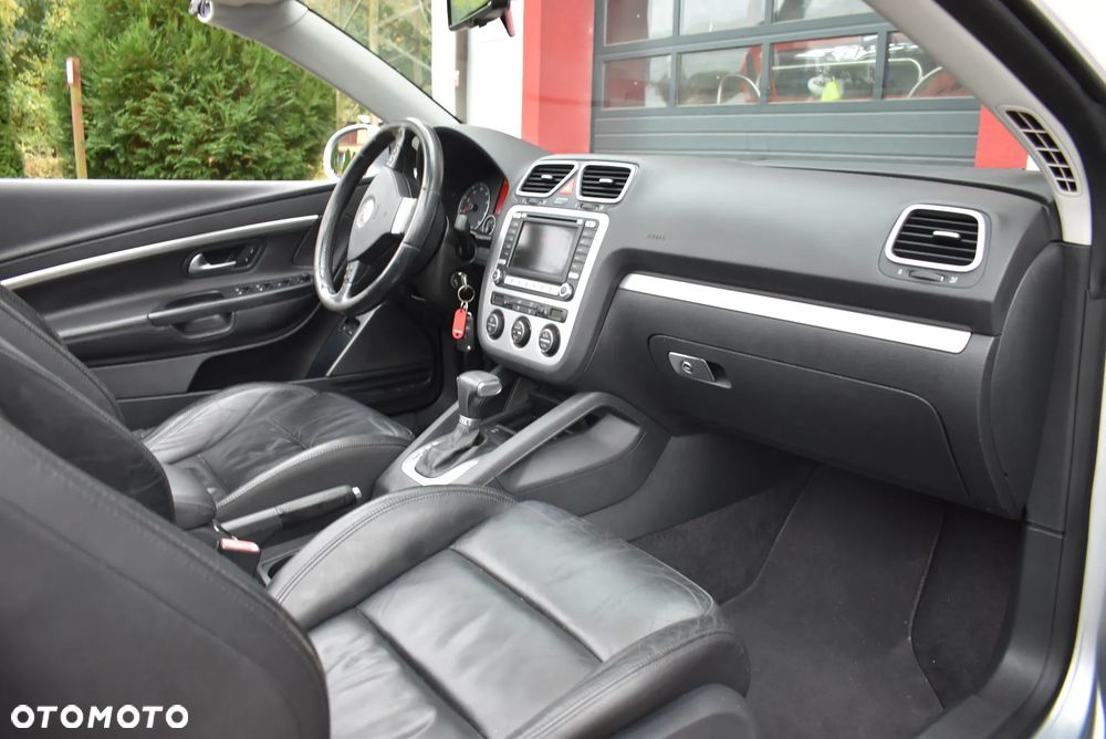Volkswagen Eos - 10
