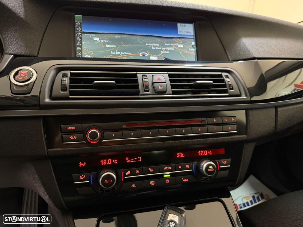 BMW 520 d Auto - 31