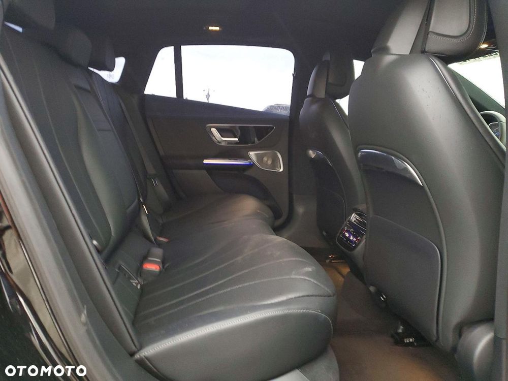 Mercedes-Benz EQE - 11