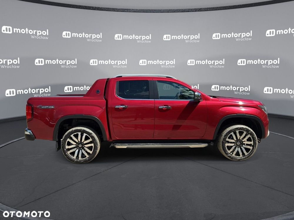 Volkswagen Amarok - 8