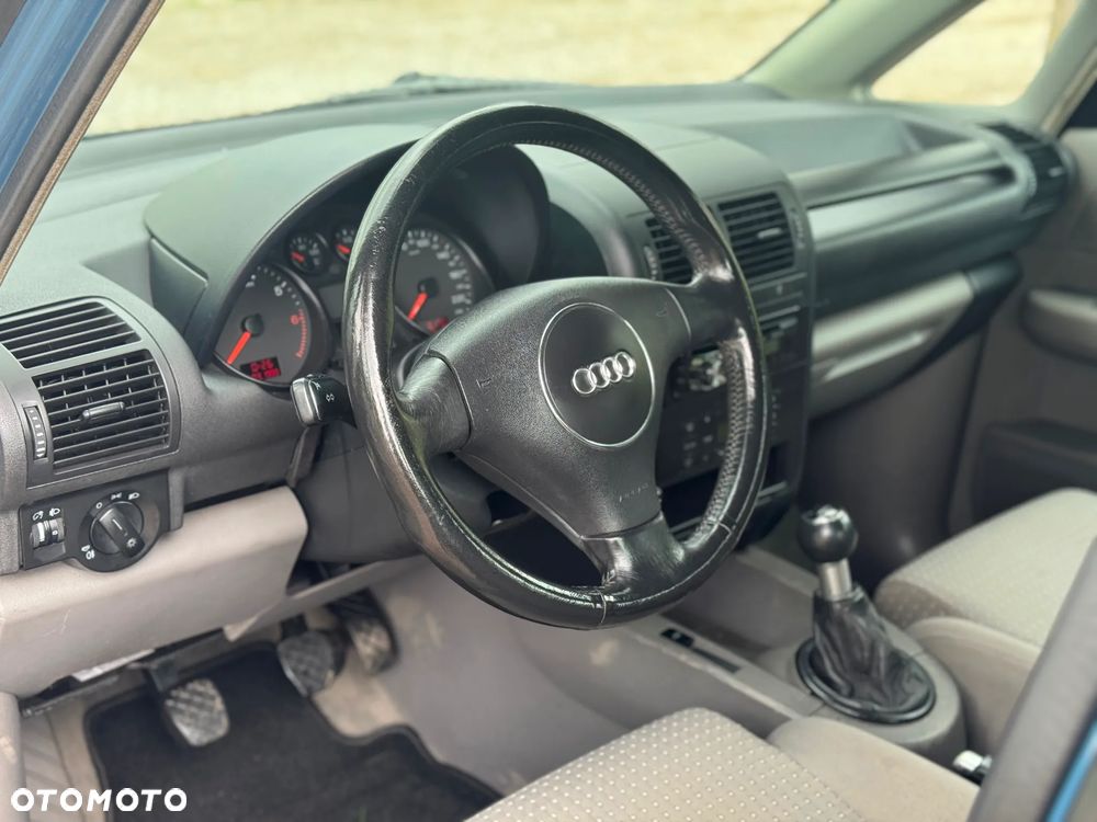 Audi A2 1.4 - 4