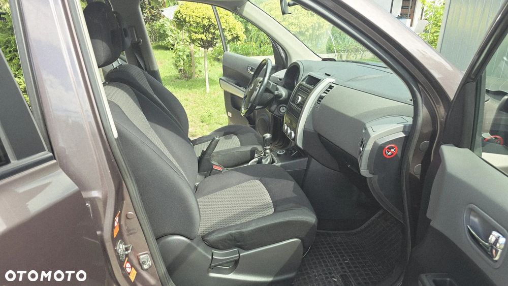 Nissan X-Trail 2.0 dCi LE - 17