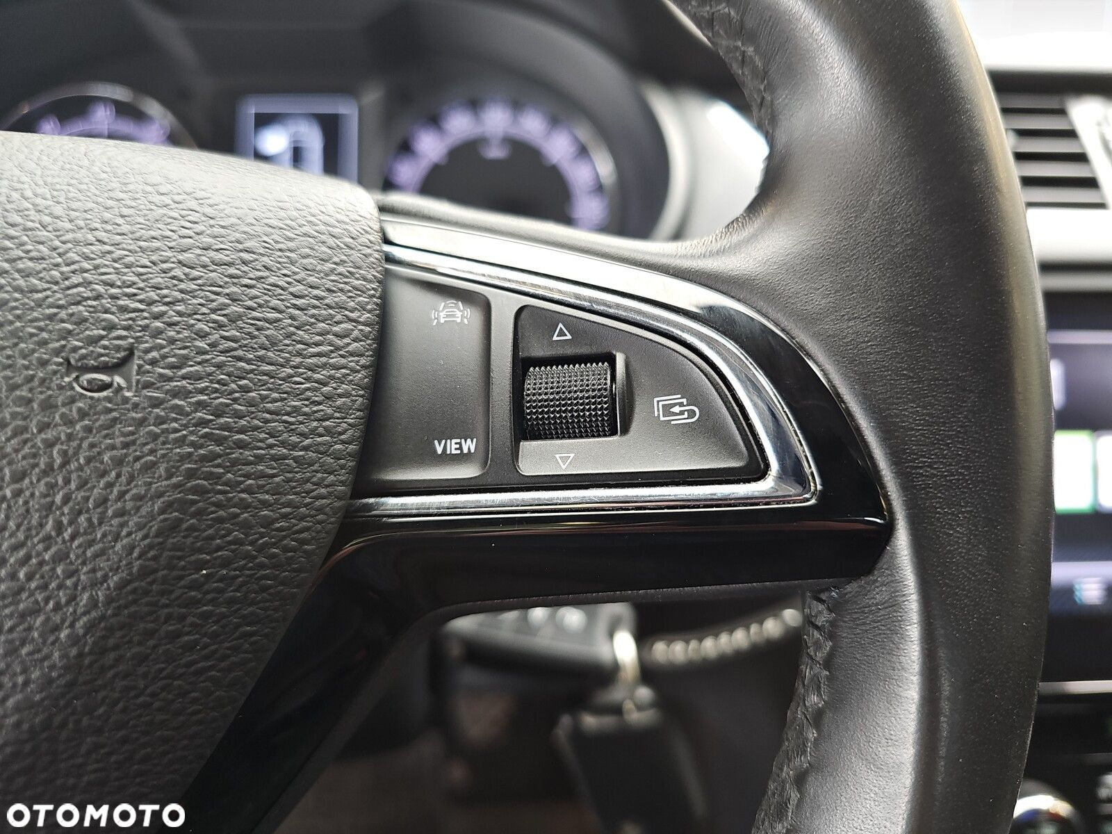 Skoda Octavia 1.5 TSI ACT Ambition - 11
