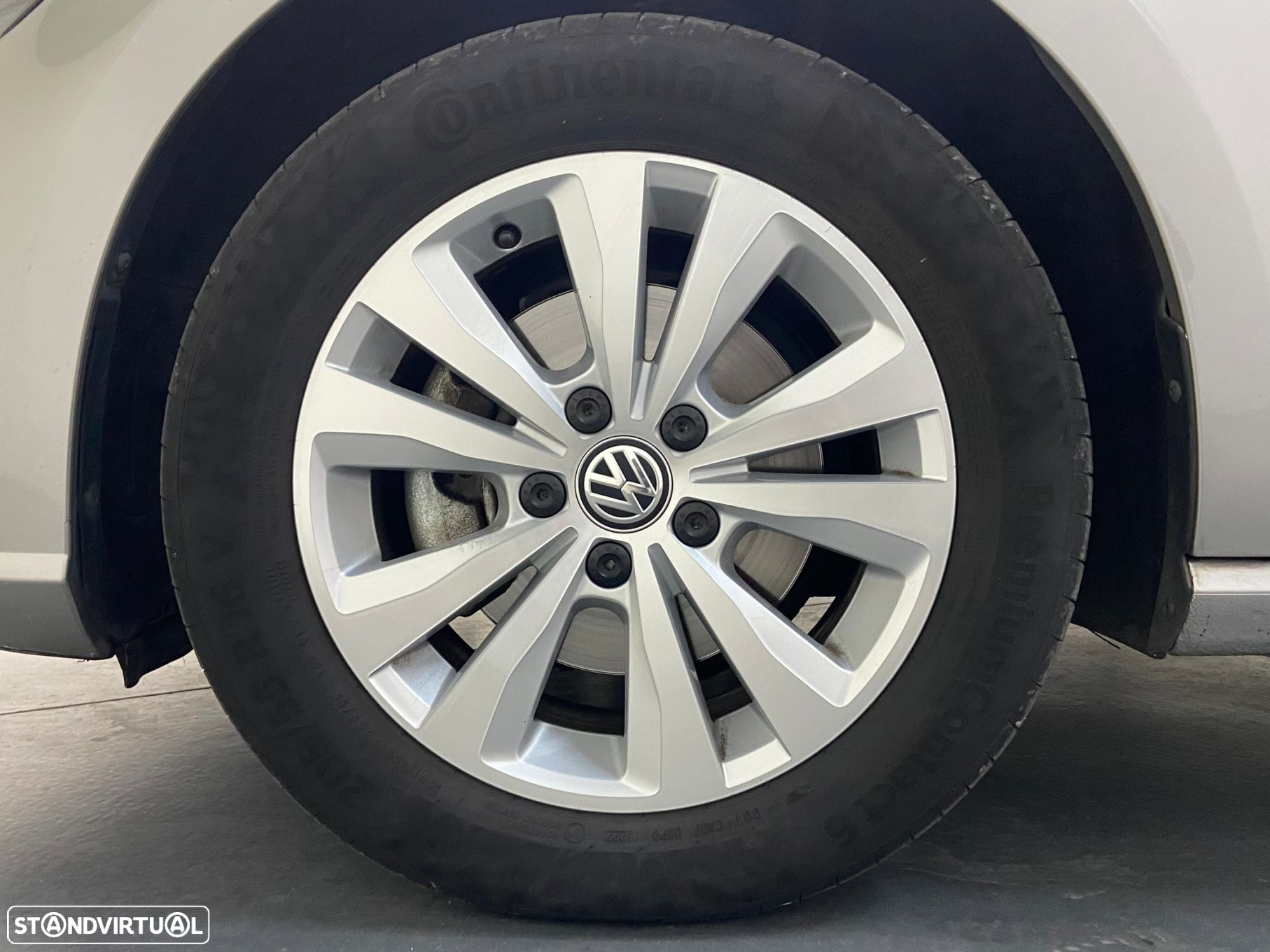 VW Golf Variant 1.6 TDi Confortline - 20