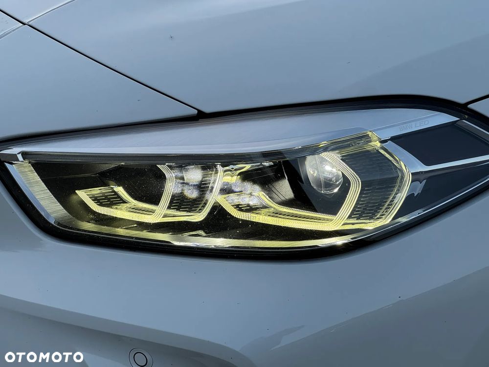 BMW Seria 1 116d Edition M Sport Shadow - 29