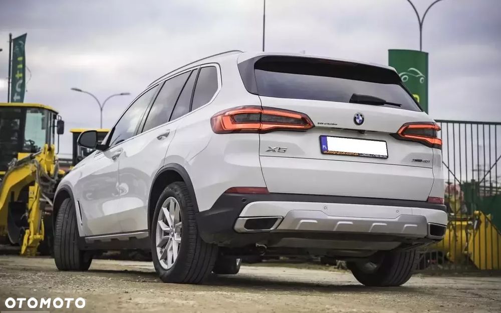 BMW X5 xDrive40i - 7
