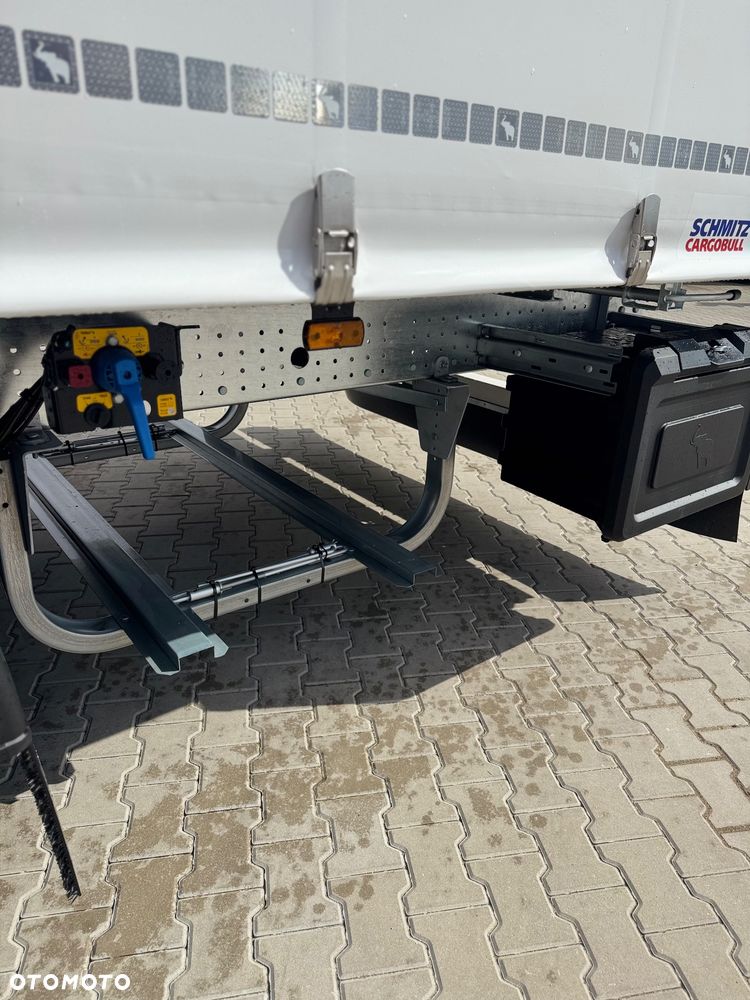Schmitz Cargobull - 7