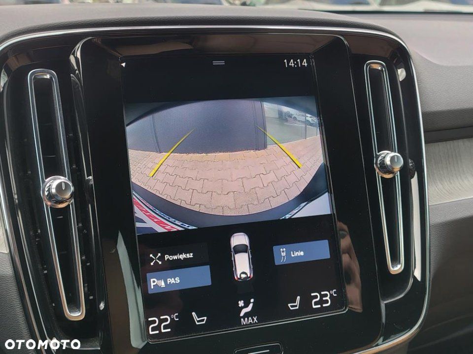 Volvo XC 40 - 30