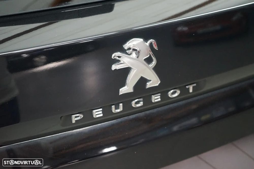 Peugeot 3008 1.2 PureTech Allure - 14