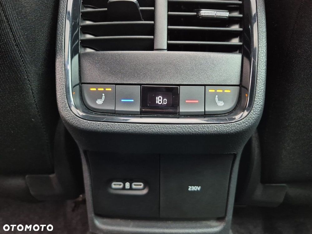 Skoda Octavia 2.0 TDI Style DSG - 29