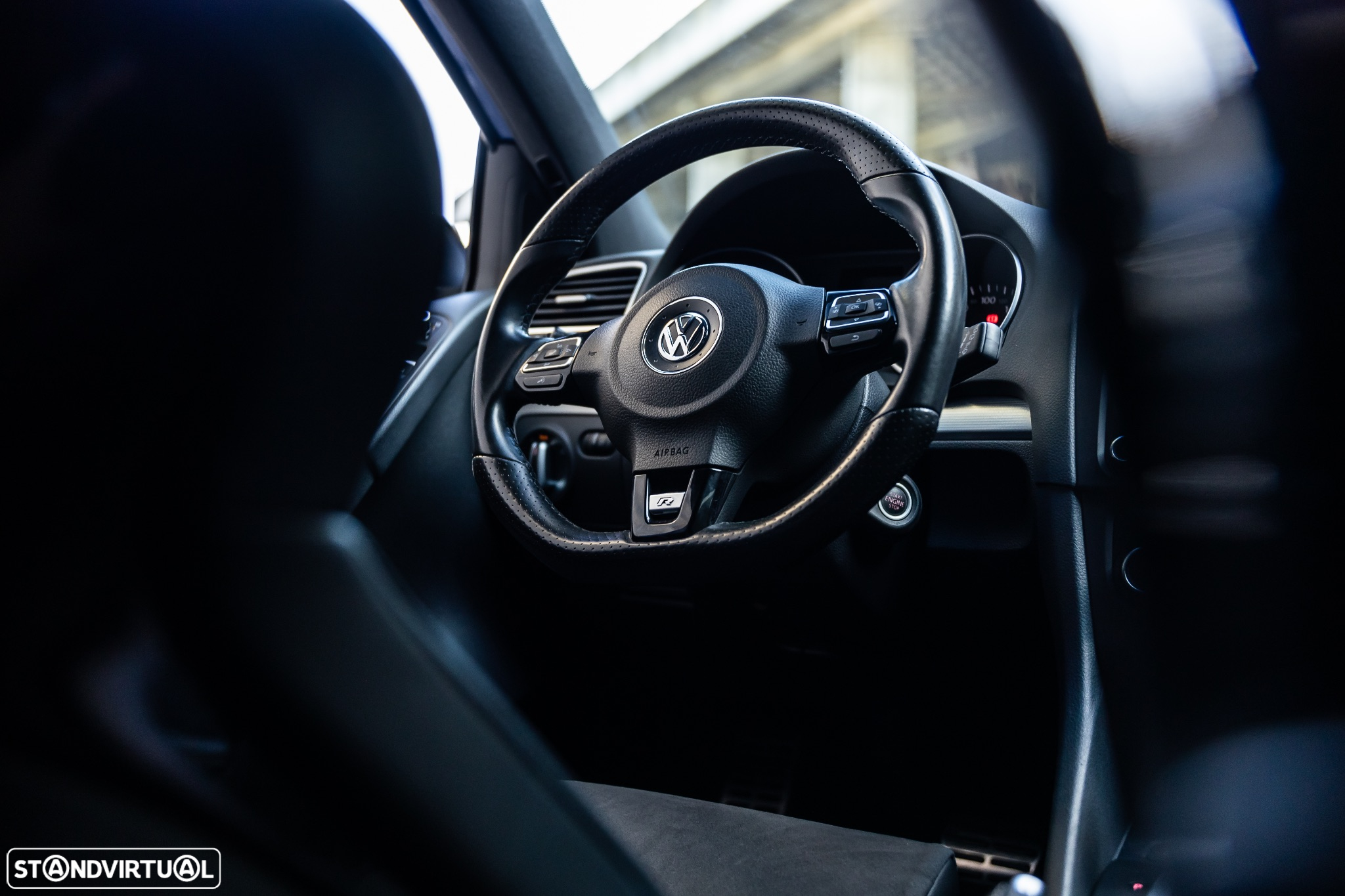 VW Golf 2.0 R DSG - 16