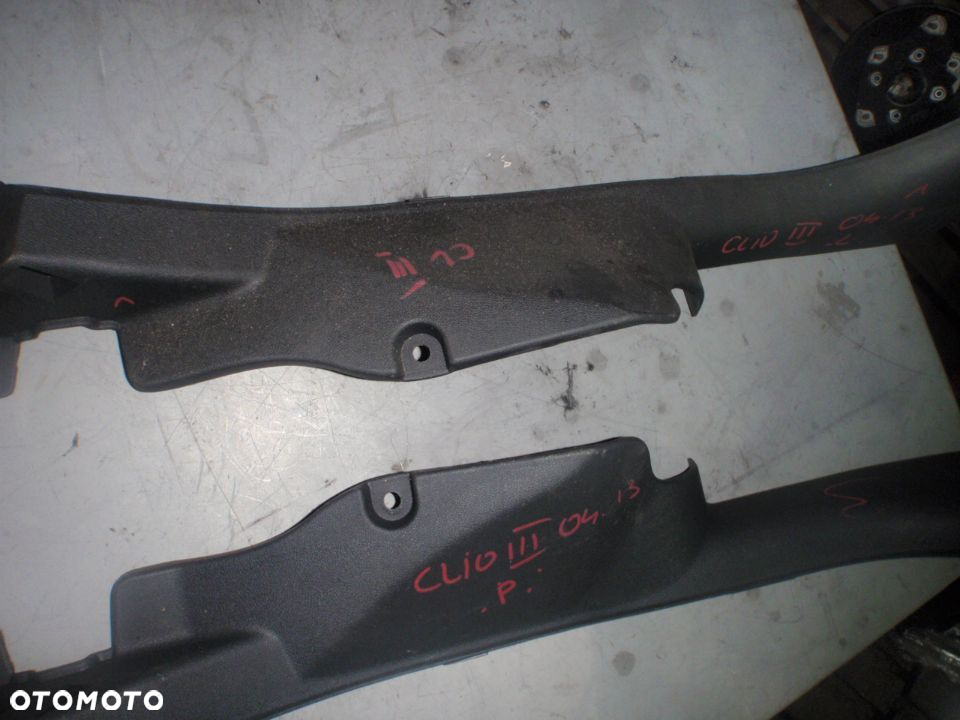 plastik listwa progowa renault clio III 5D tył - 3