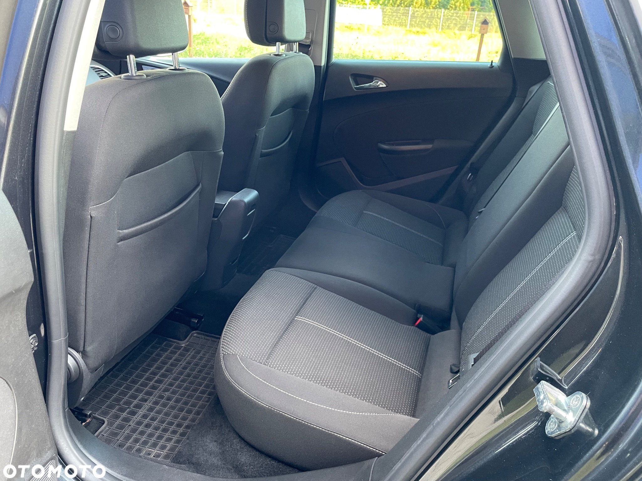 Opel Astra III 1.7 CDTI EcoFLEX - 11