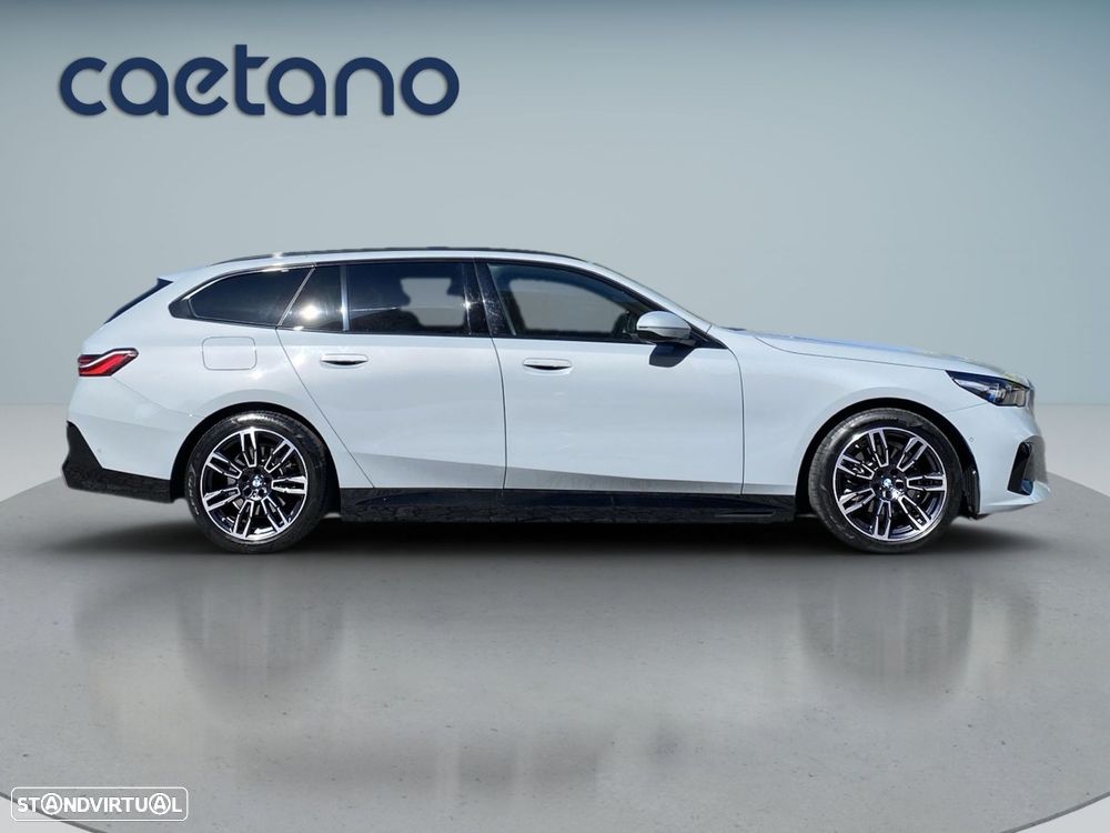 BMW 530 e Pack Desportivo M - 26