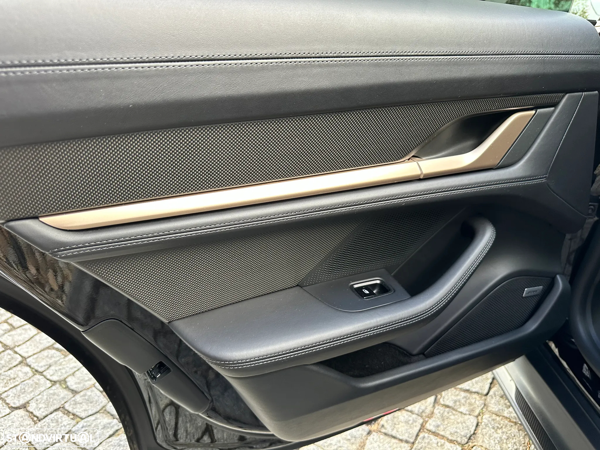 Porsche Taycan Turbo S - 39