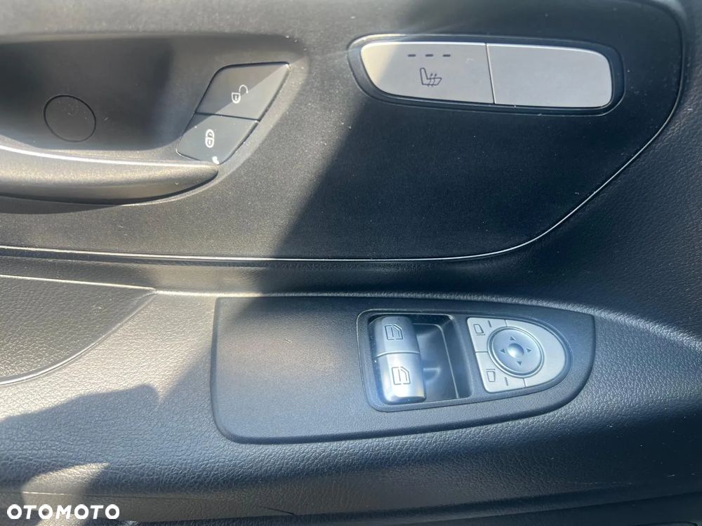 Mercedes-Benz Vito - 19