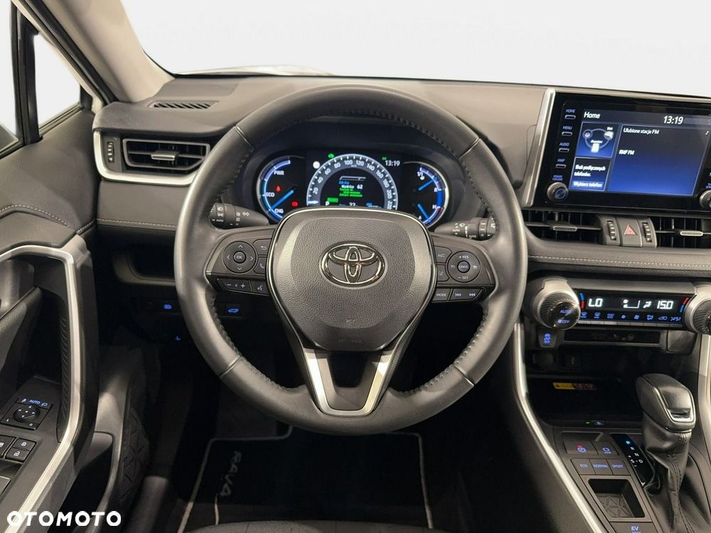 Toyota RAV4 - 18