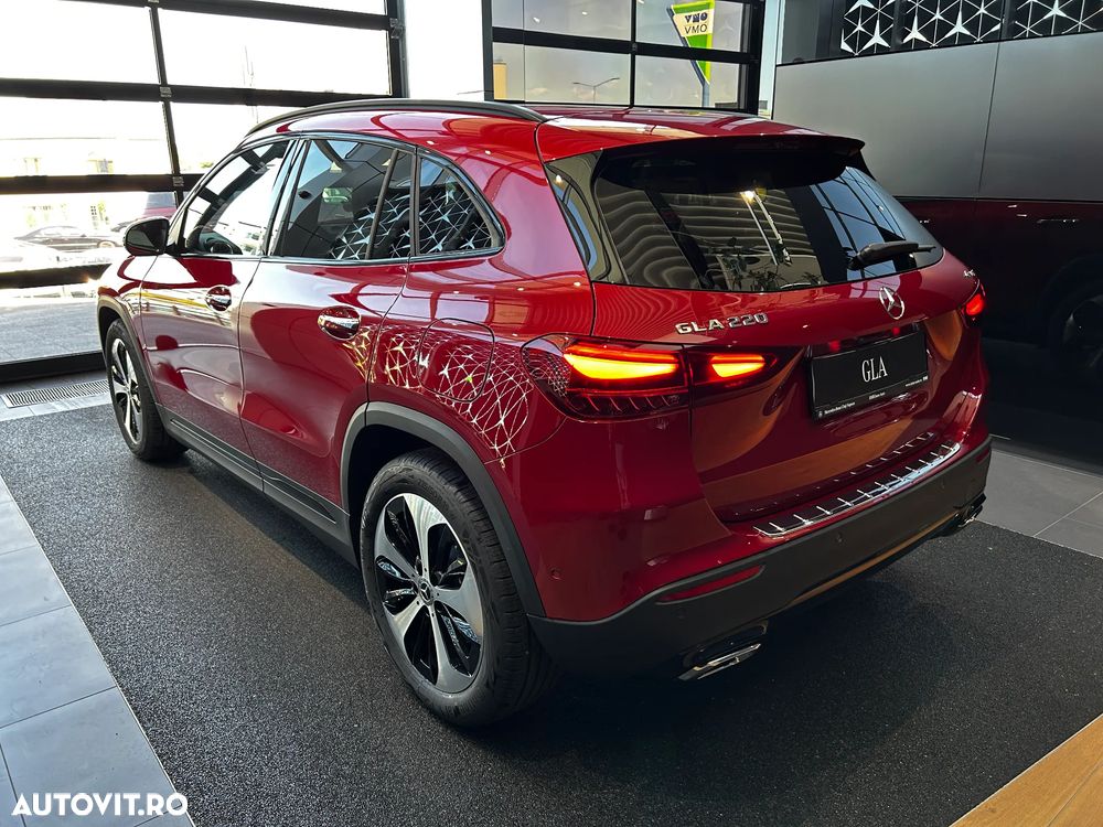 Mercedes-Benz GLA 220 4MATIC MHEV Aut. - 8