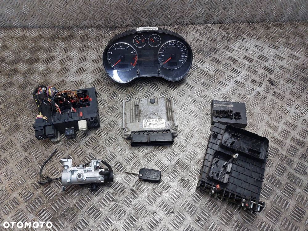 ZESTAW STARTOWY AUDI A3 8P 2.0 FSI 06F906056CE 8P0959433E 8P0920900J - 1