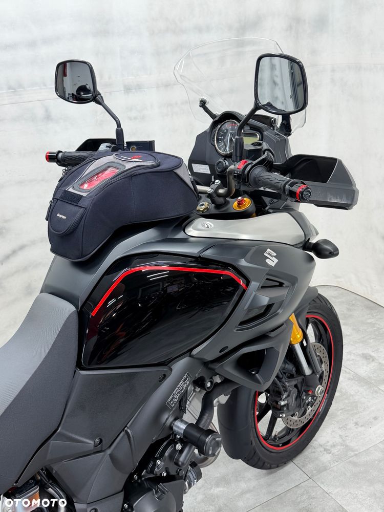 Suzuki V-STROM - 5