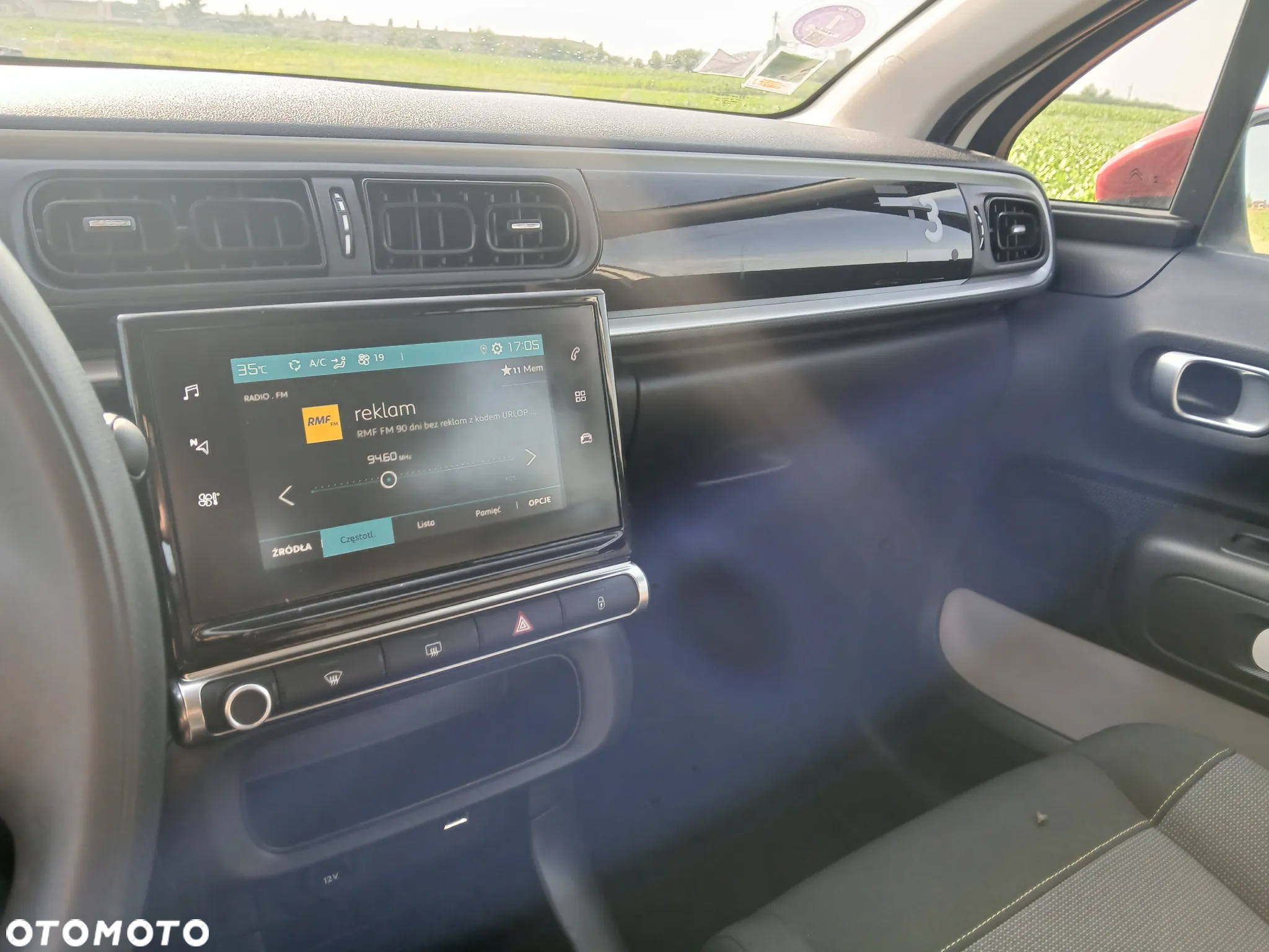 Citroën C3 Pure Tech 82 SHINE - 38