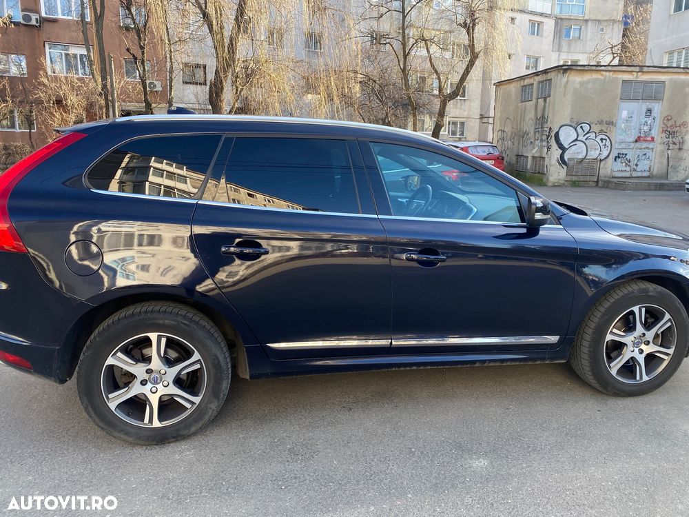 Volvo XC 60 D4 Geartronic Momentum - 9