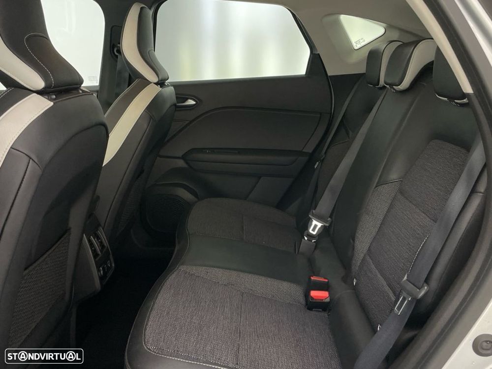 Renault Captur 1.6 E-Tech Plug-In Intens - 12
