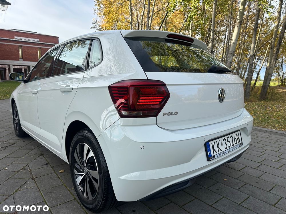 Volkswagen Polo 1.6 TDI SCR Comfortline - 22