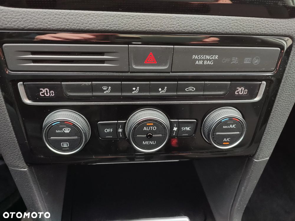 Volkswagen Golf Sportsvan 1.6 TDI (BlueMotion Technology) DSG Sound - 19