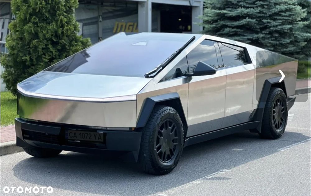 Tesla Cybertruck - 3
