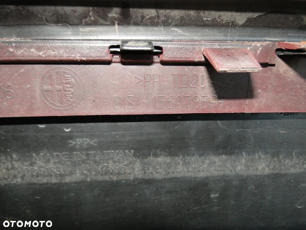 ALFA ROMEO MITO ZDERAZAK TYŁ TYLNY 289/A - 32