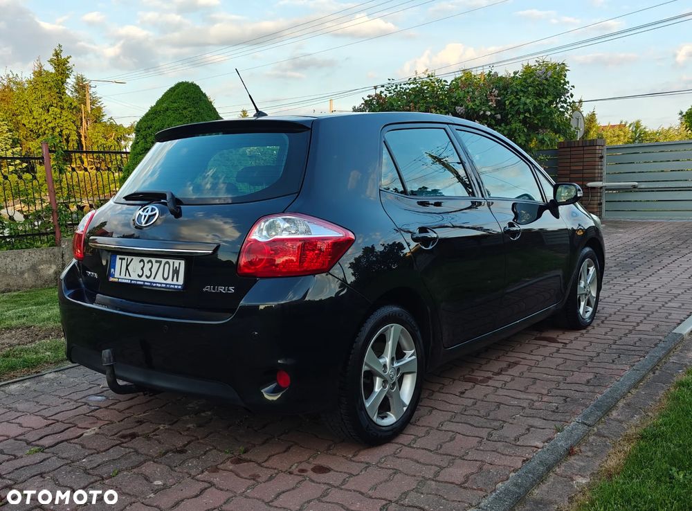 Toyota Auris - 4