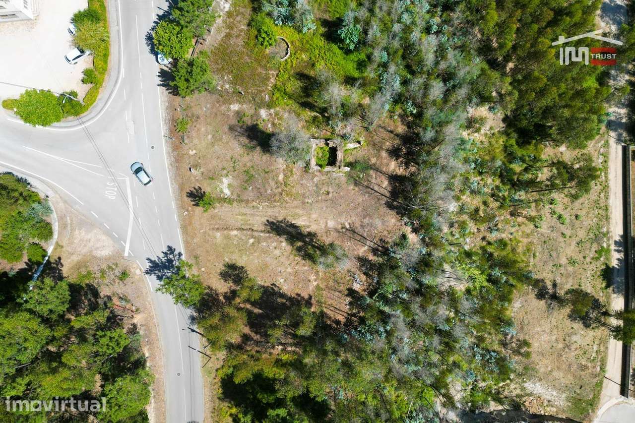 Terreno no centro de Caxarias com 856,94 m2 - Grande imagem: 2/12