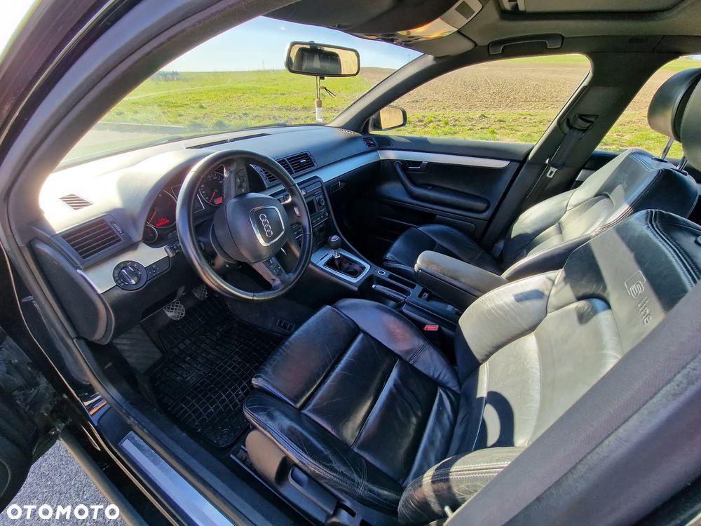 Audi A4 Avant 2.0 TDI - 11