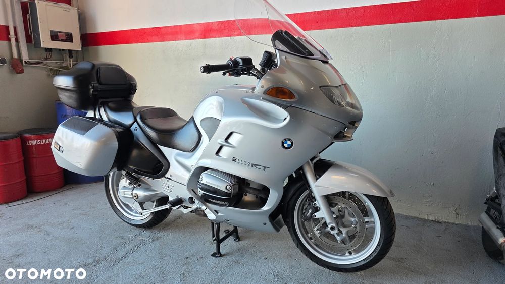 BMW R - 1