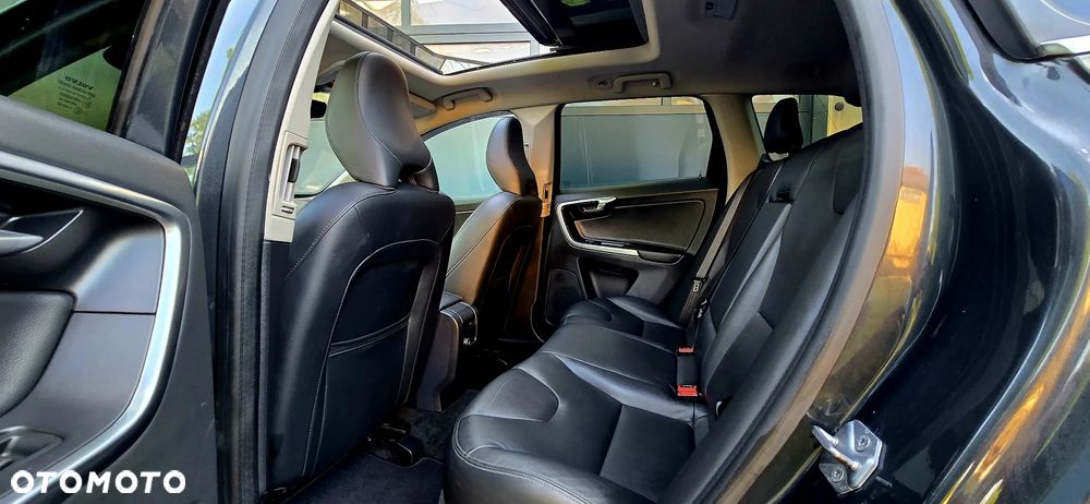 Volvo XC 60 D4 Summum - 26
