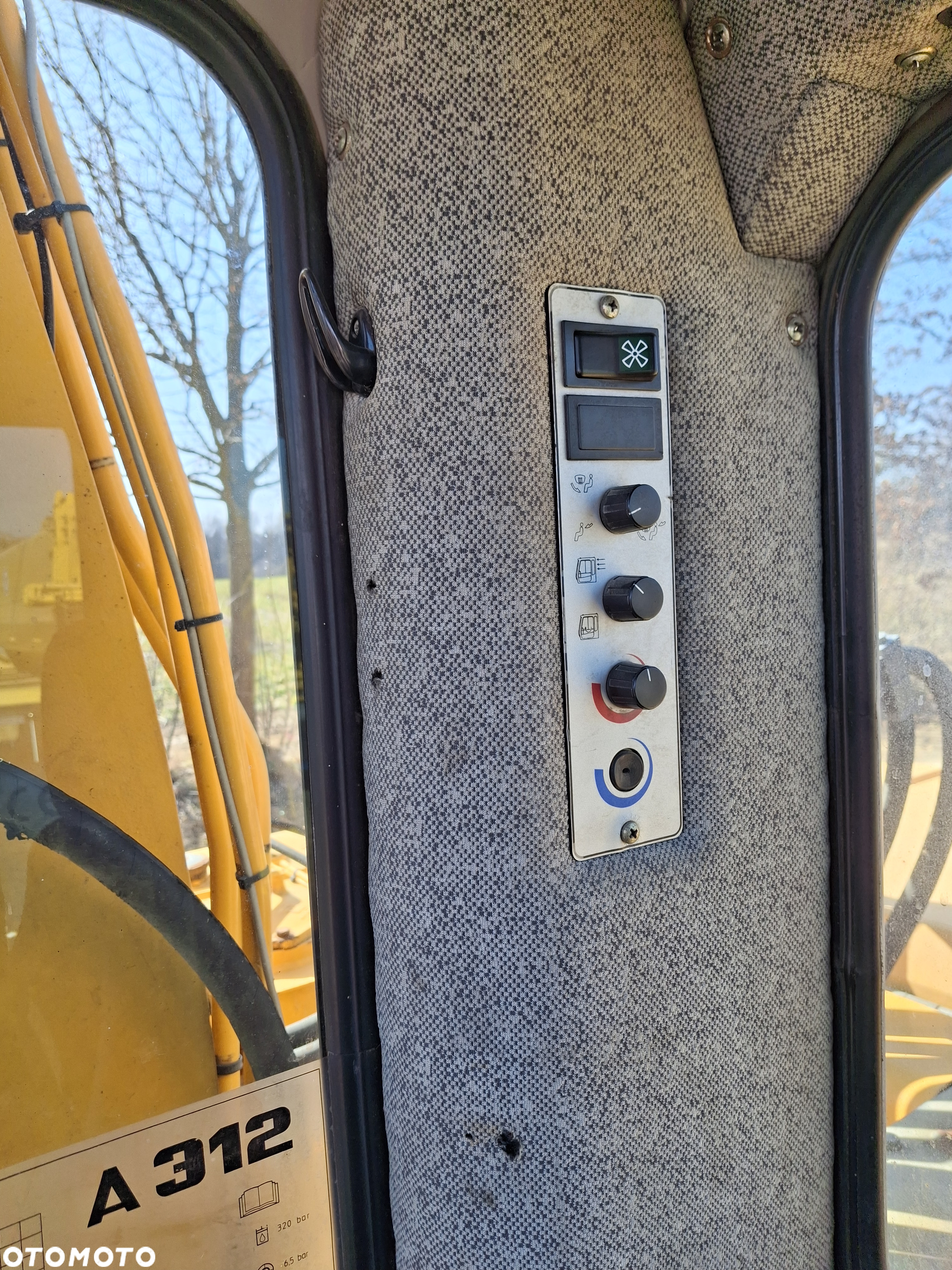 Liebherr A 312 - 11