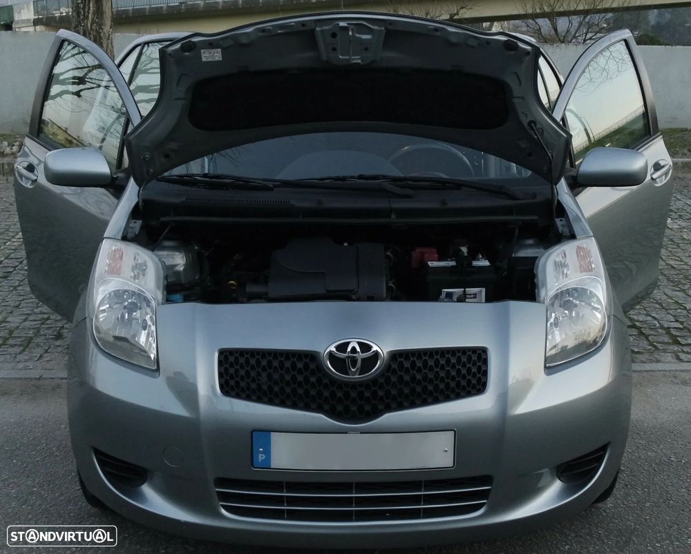 Toyota Yaris 1.0 VVT-i Comfort+AC+VSC - 57