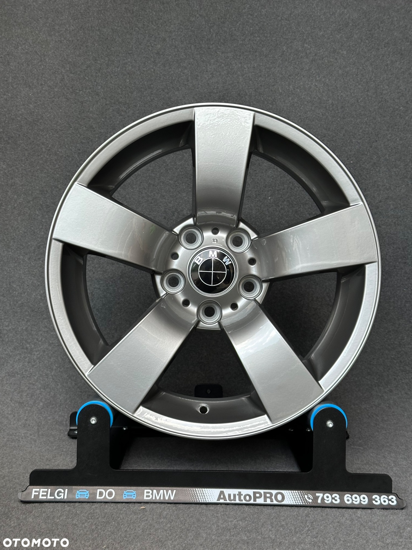 Oryginalne felgi BMW 17 5x120 alufelgi E90 Styling 122 F30 3 E46 Z3 Z4 F20 E87 E81 F10 F12 E60 X1 X3 X4 X5 E39 xDrive 8j ET20 Opel Insignia grafitowe Ferric Grey - 4