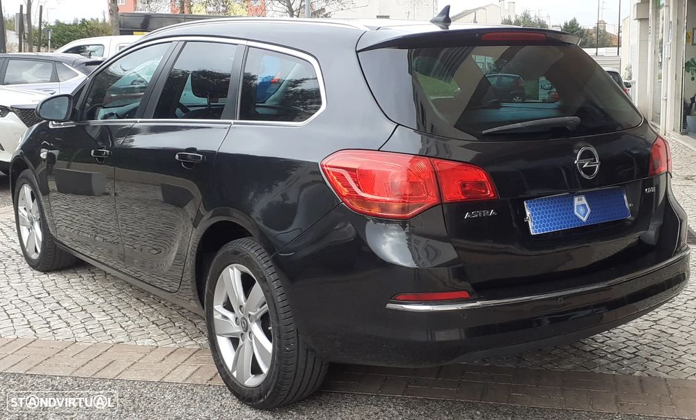 Opel Astra Sports Tourer 1.6 CDTi Cosmo S/S - 3