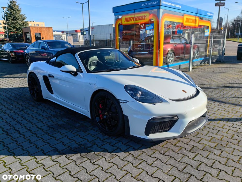 Porsche 718 Spyder - 7