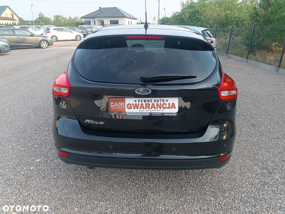 Ford Focus 1.6 TDCi DPF Start-Stopp-System Titanium - 19