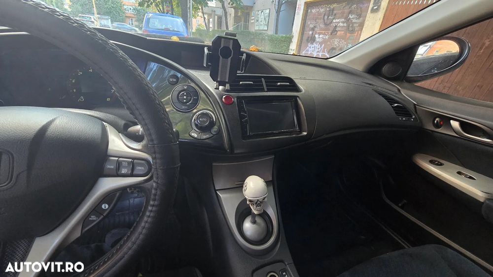Honda Civic 1.8i Exec - 16