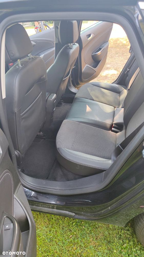 Opel Astra 2.0 CDTI Cosmo - 8