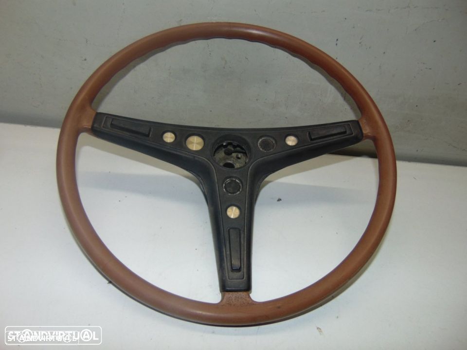 Toyota KE 25, 30, 35 - volante - 1